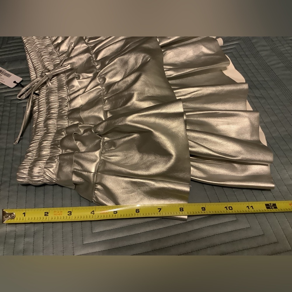 Day + Moon Leather Flounce Silver Skirt New Size Large - Picture 7 of 8